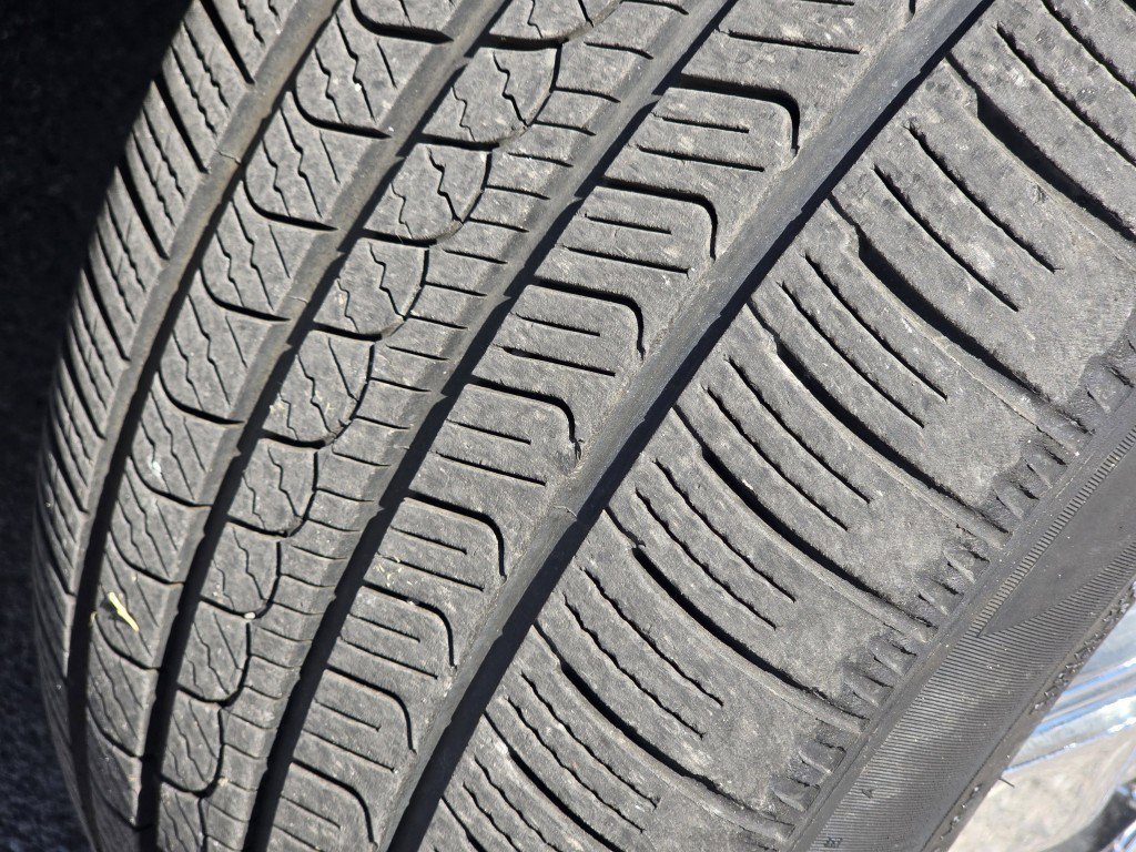 2007 Cadillac Escalade Base photo 20