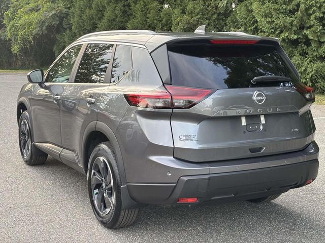 2026 Nissan Rogue SV photo 3