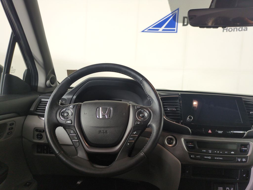 2021 Honda Ridgeline RTL photo 12