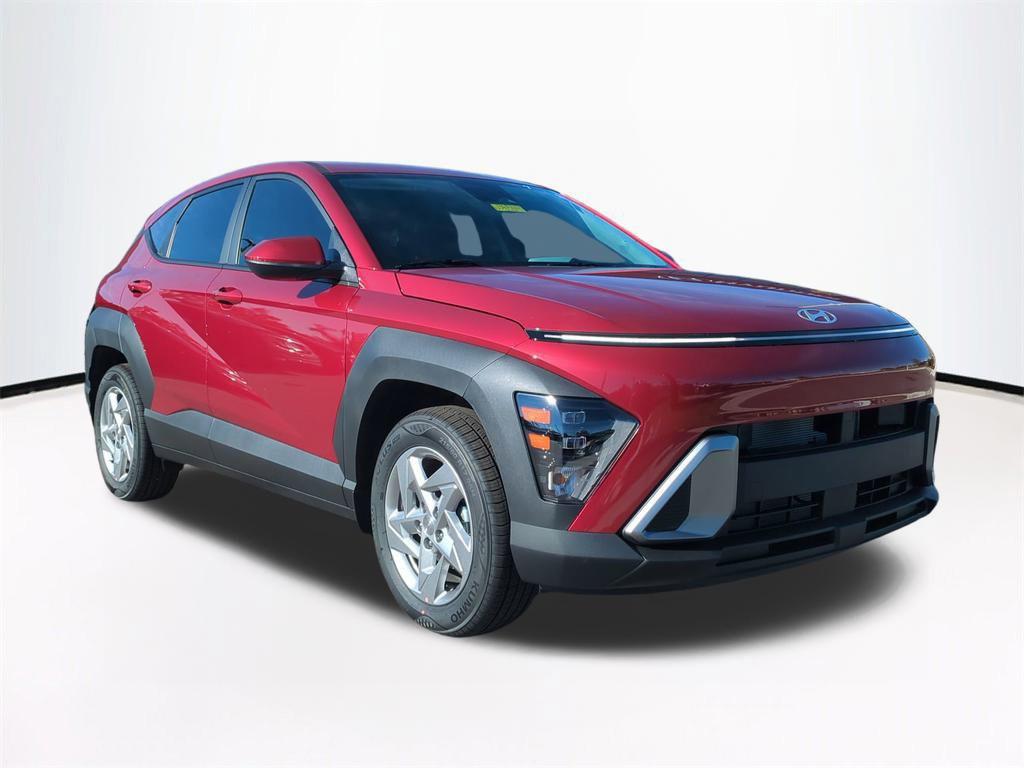 2026 Hyundai Kona SE photo 2