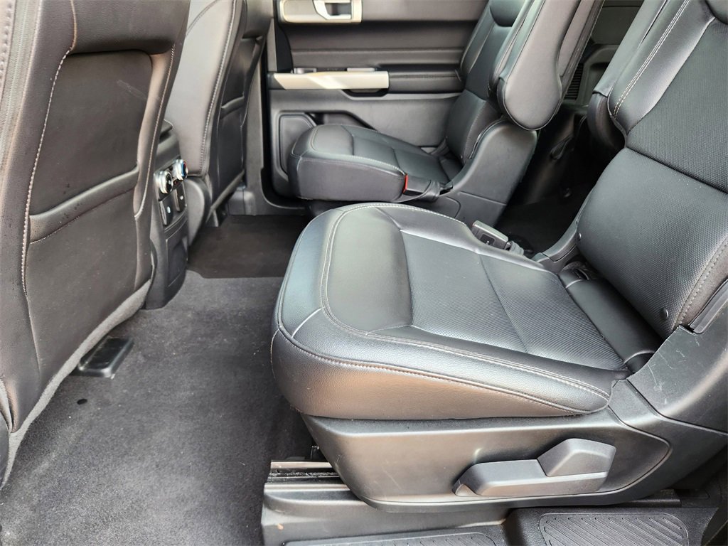 2024 Ford Explorer Limited photo 7