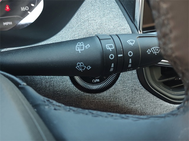 2024 Jeep Compass Latitude photo 23