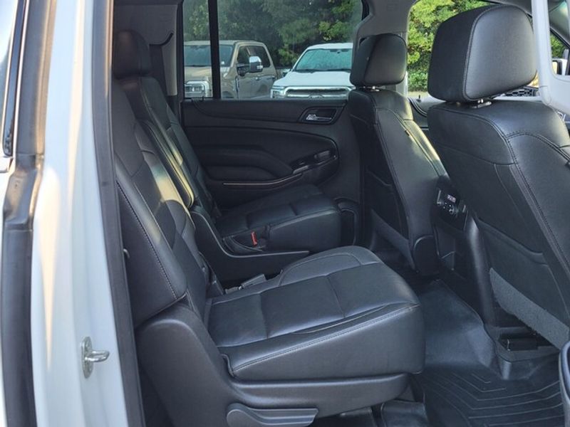 2020 Gmc Yukon XL 1500 SLT photo 14