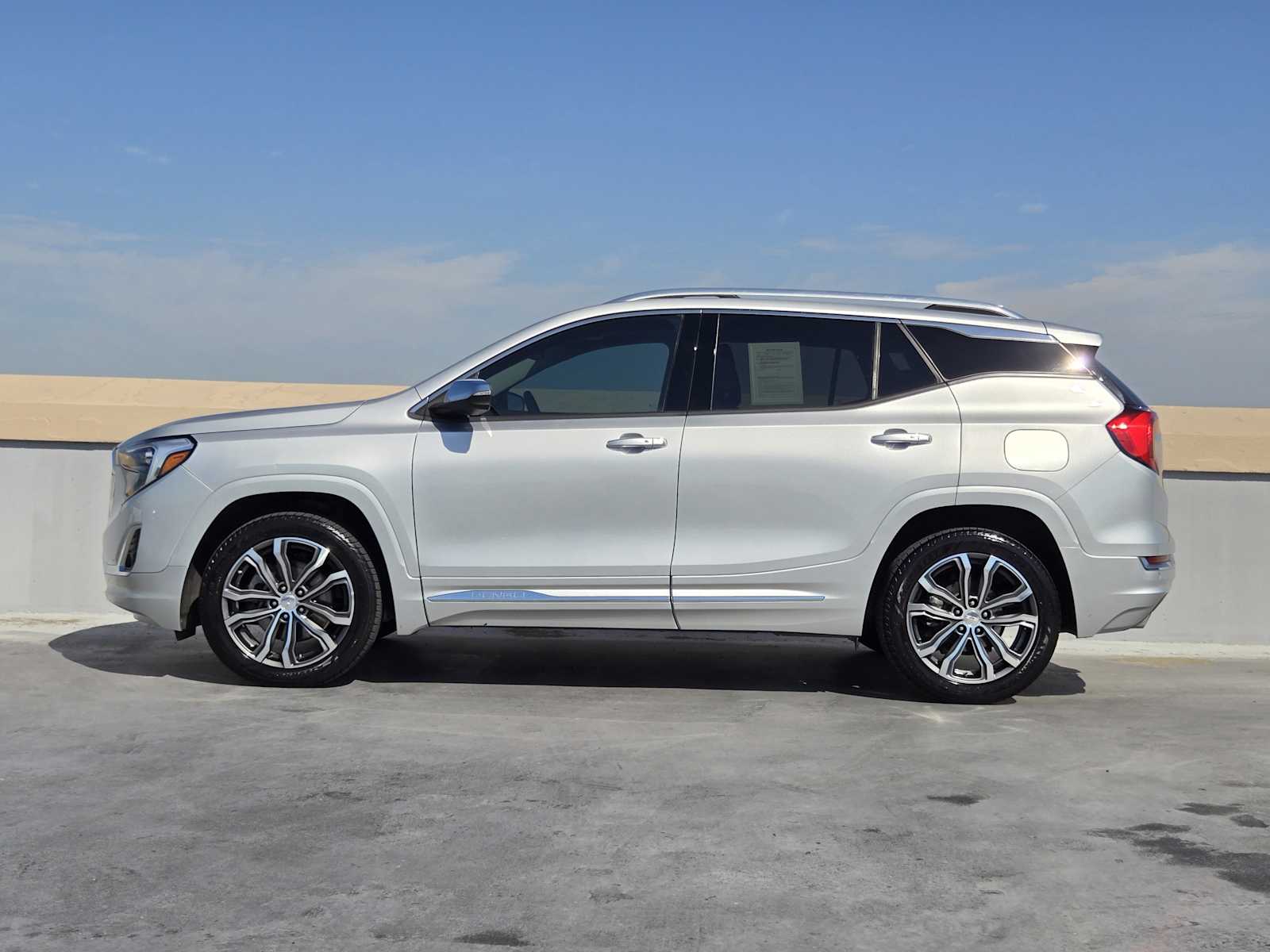 2019 Gmc Terrain Denali photo 2