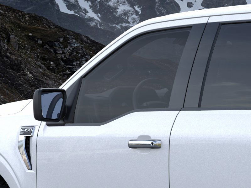 2025 Ford F-150 XLT photo 19