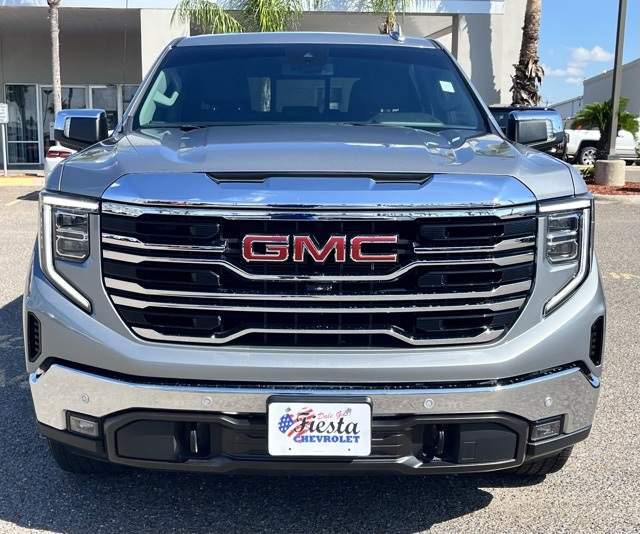 2024 Gmc Sierra 1500 SLT photo 2