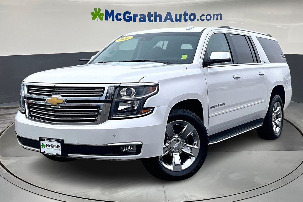 2016 Chevrolet Suburban LTZ photo 3