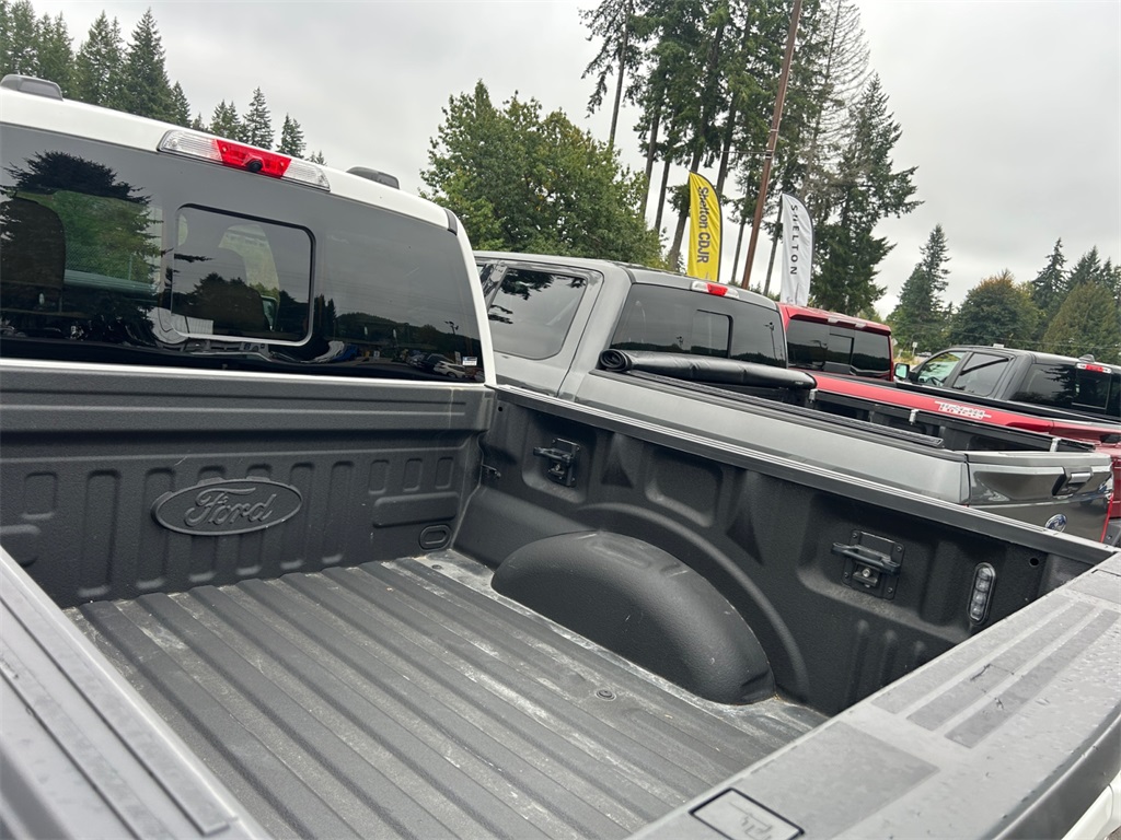 2022 Ford F-150 Lariat photo 24
