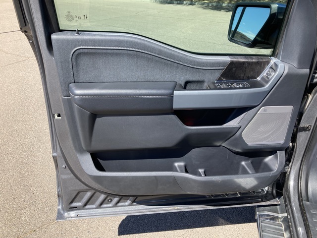 2022 Ford F-150 Lariat photo 11