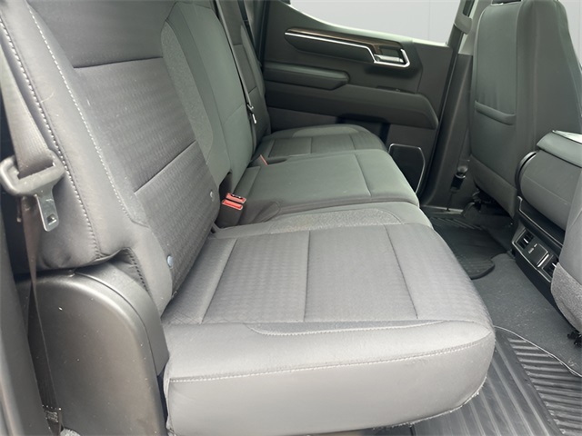 2022 Chevrolet Silverado LT 1500 photo 35