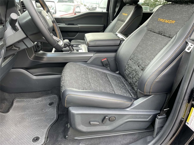 2025 Ford F-150 Tremor photo 9