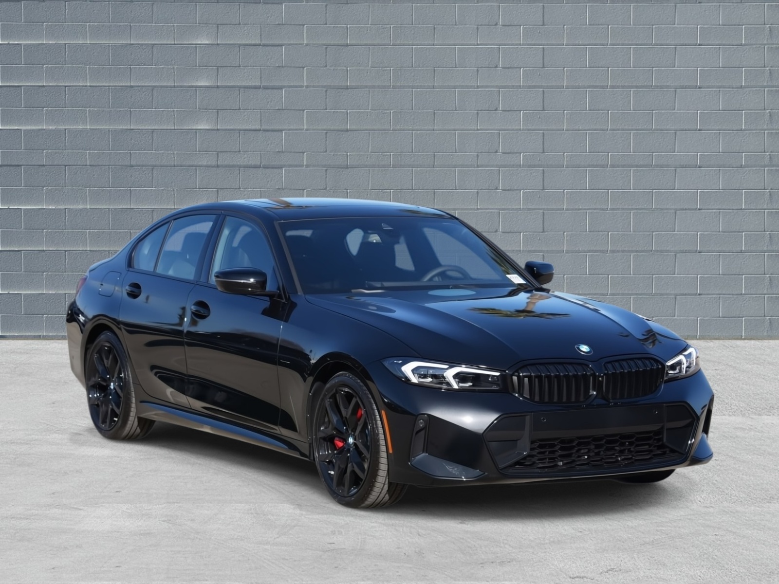 2026 BMW 3 Series 330i's photo