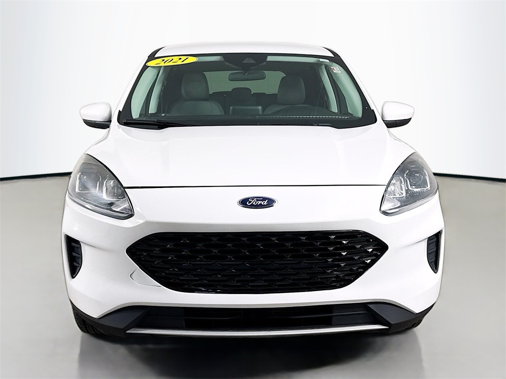 2021 Ford Escape SE photo 2