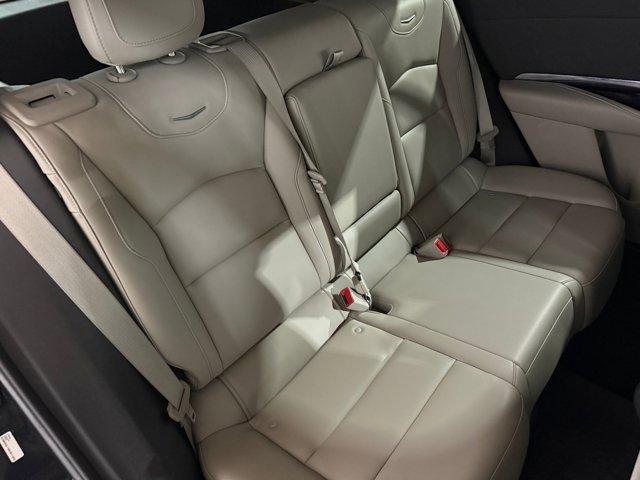 2022 Cadillac XT4 Luxury photo 32