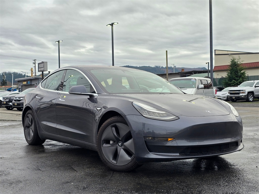Used 2018 Tesla Model 3 Long Range Dual Motor with VIN 5YJ3E1EB6JF113811 for sale in North Bend, WA