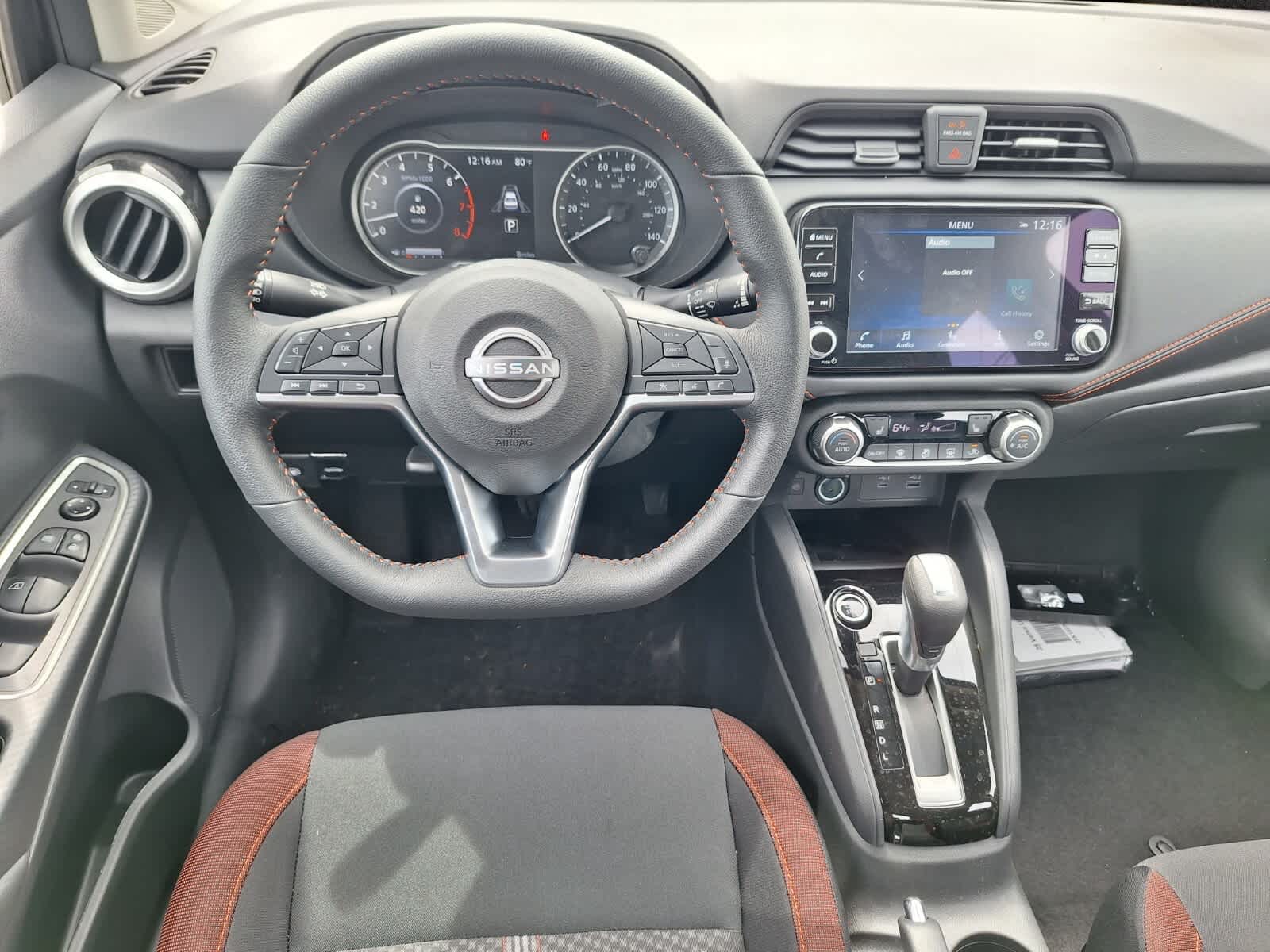 2025 Nissan Versa SR photo 20