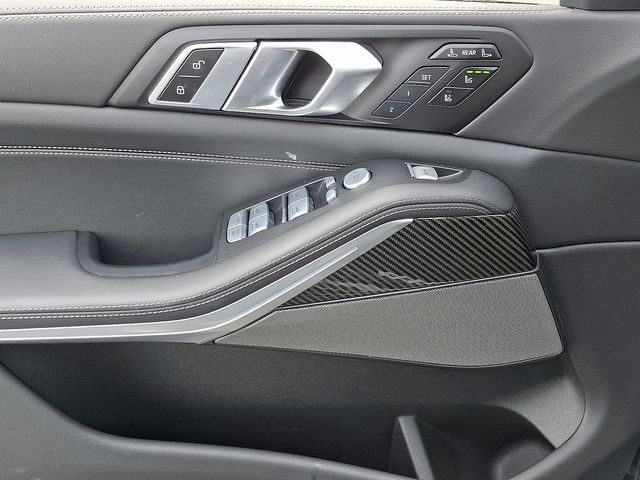 2025 Bmw X7 M60i photo 10