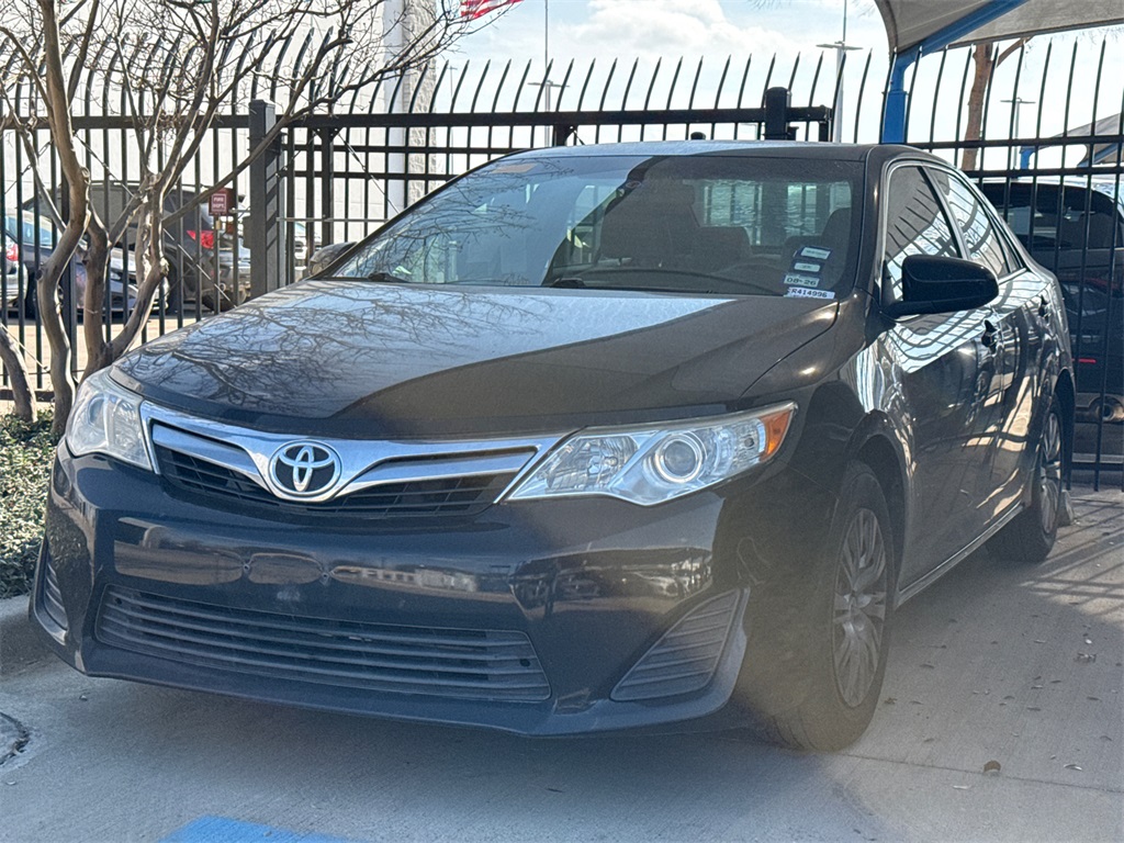 2014 Toyota Camry LE