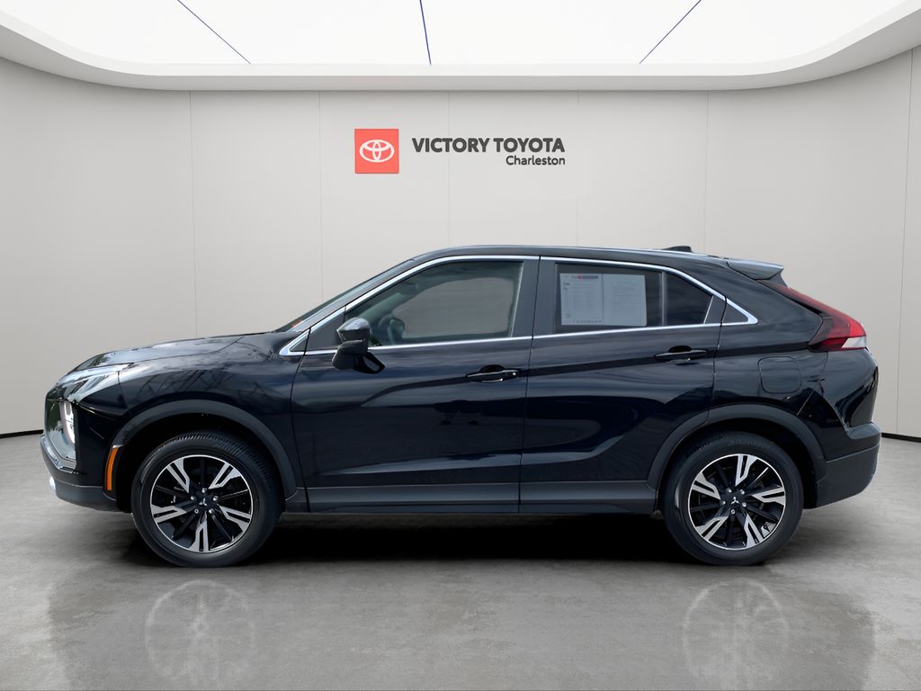 2024 Mitsubishi Eclipse Cross SE photo 2