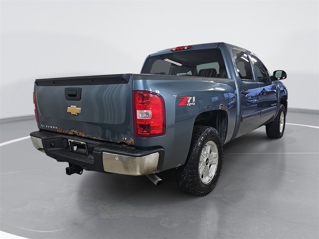2013 Chevrolet Silverado 1500 LT photo 2