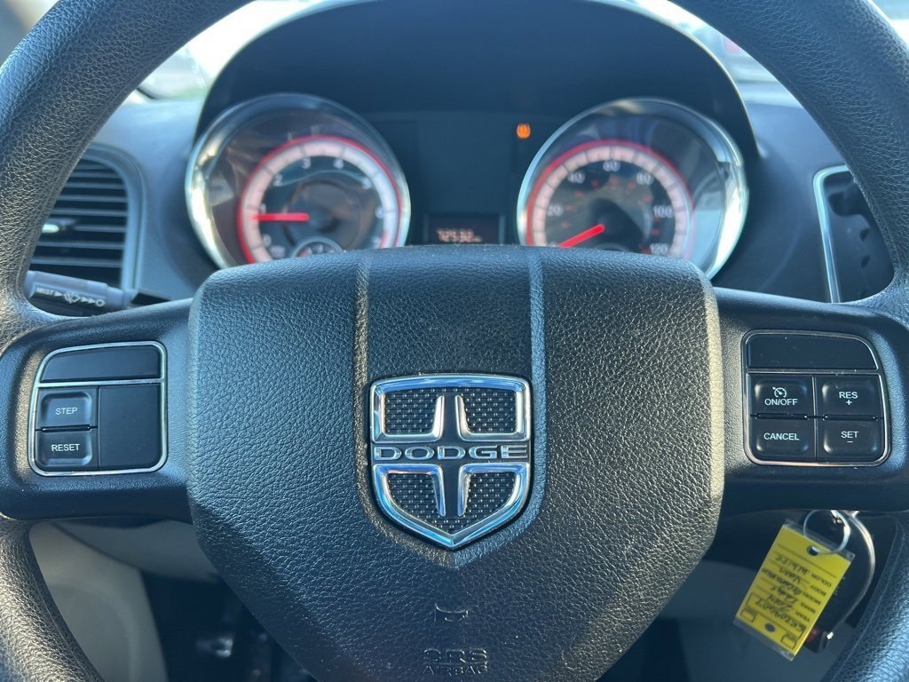 2014 Dodge Grand Caravan SXT photo 23