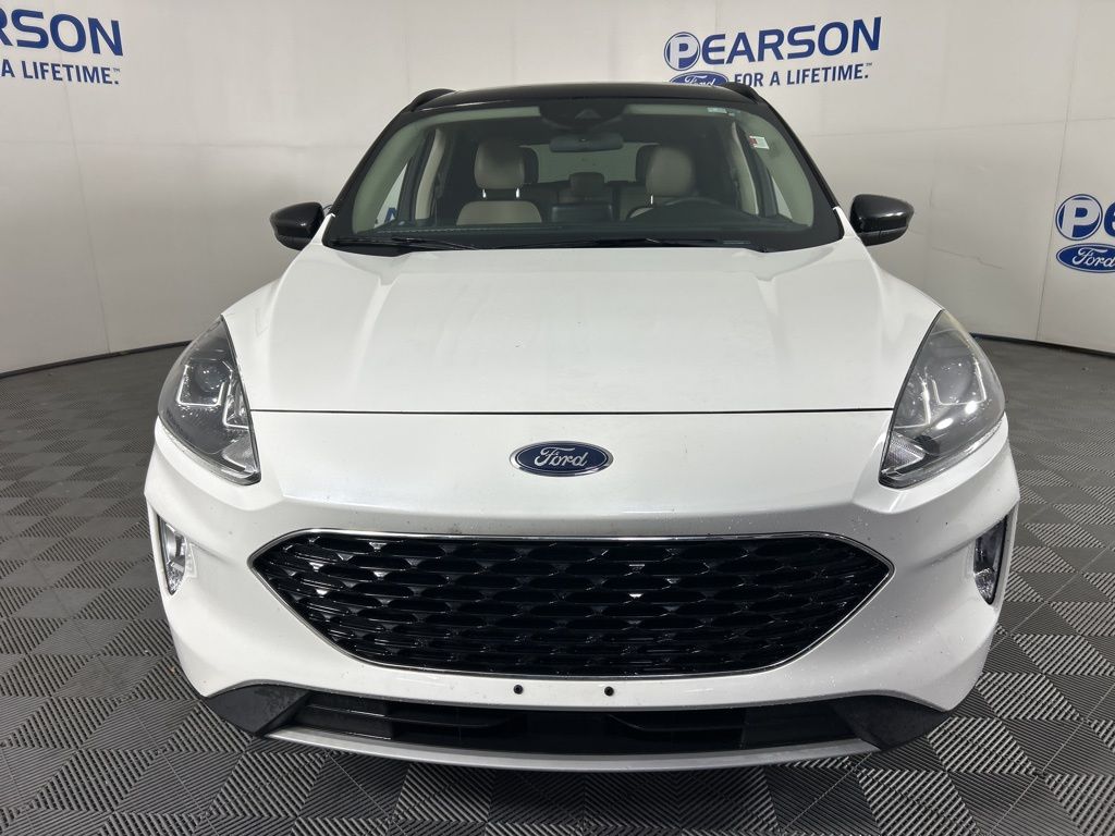 2020 Ford Escape SEL photo 2