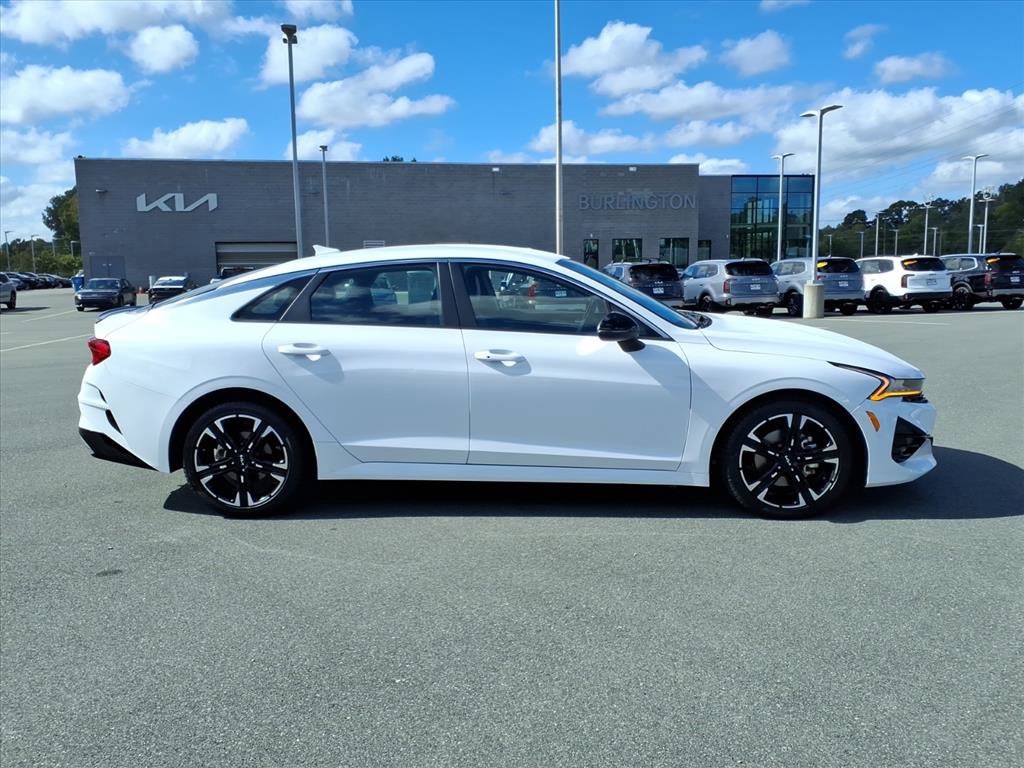 2022 Kia K5 GT-Line photo 26
