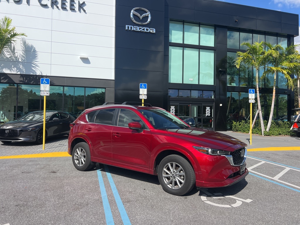 2024 Mazda CX-5 2.5 S Preferred photo 4