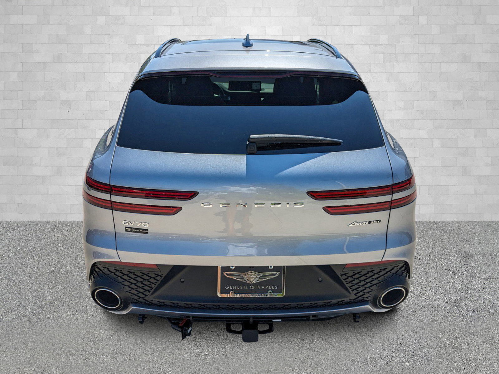 2025 Genesis GV70 3.5T Sport photo 2