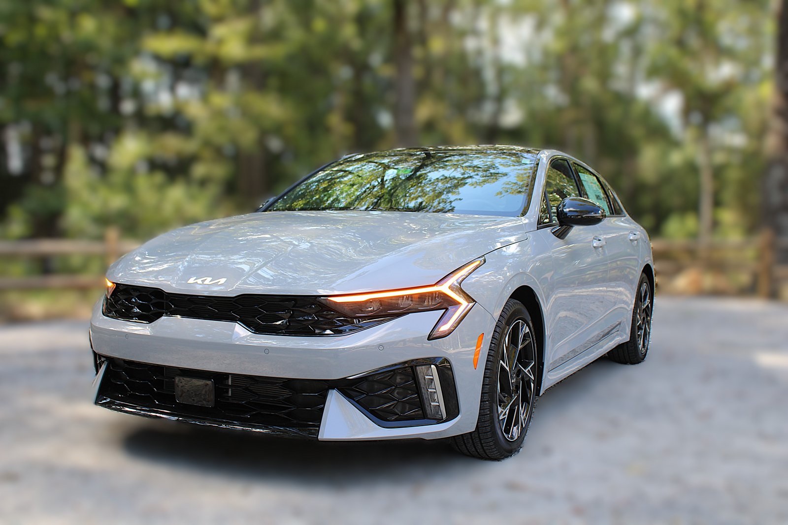 2026 Kia K5 GT-Line photo 2