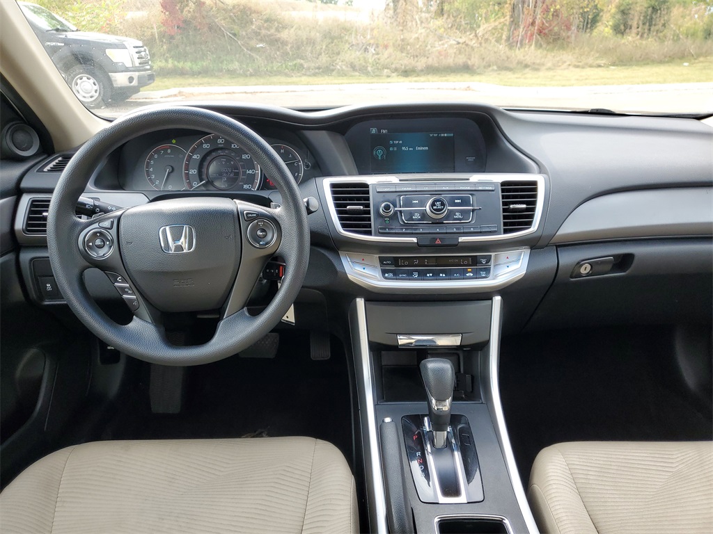 2014 Honda Accord photo 10