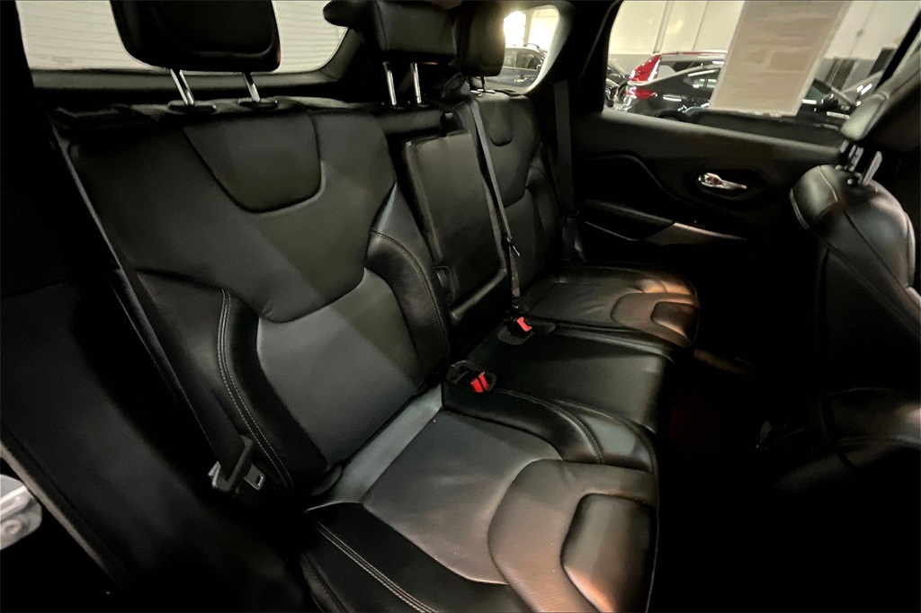 2022 JEEP CHEROKEE - Image 26