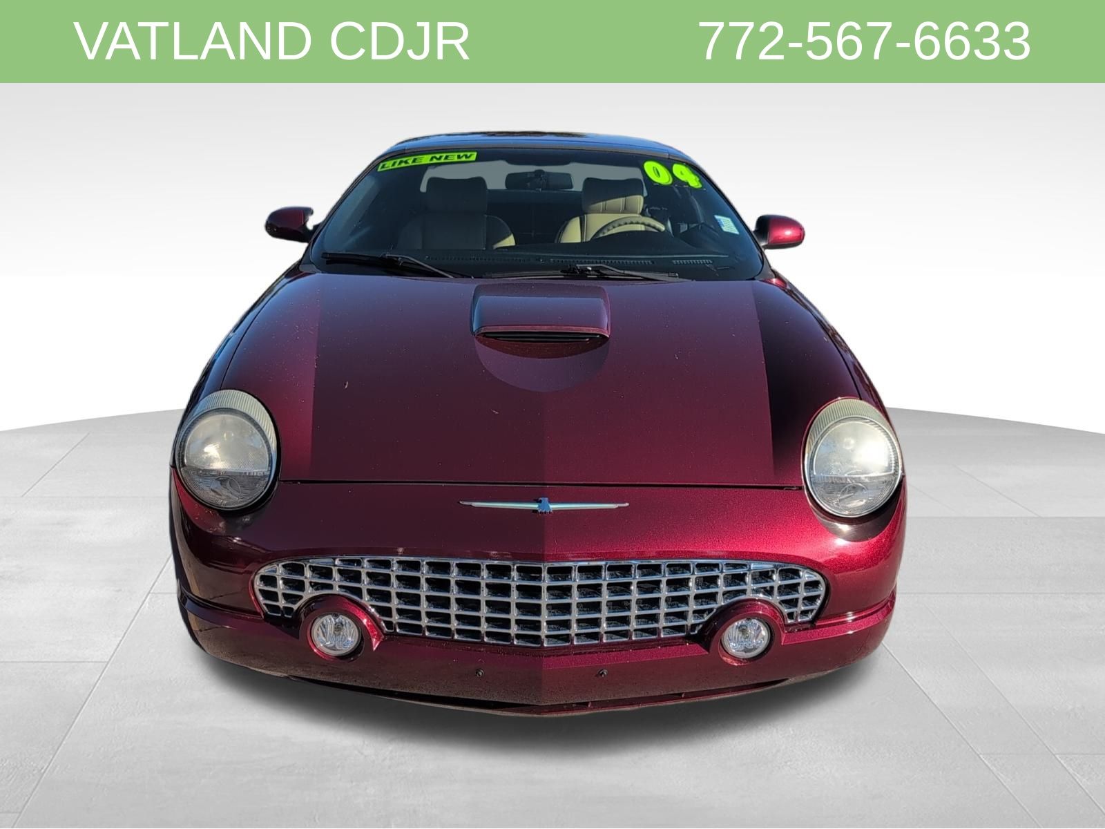 2004 Ford Thunderbird photo 2