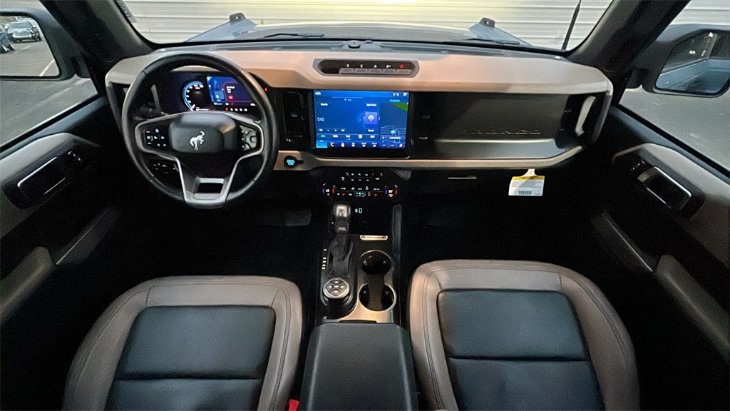 2023 Ford Bronco Wildtrak photo 3