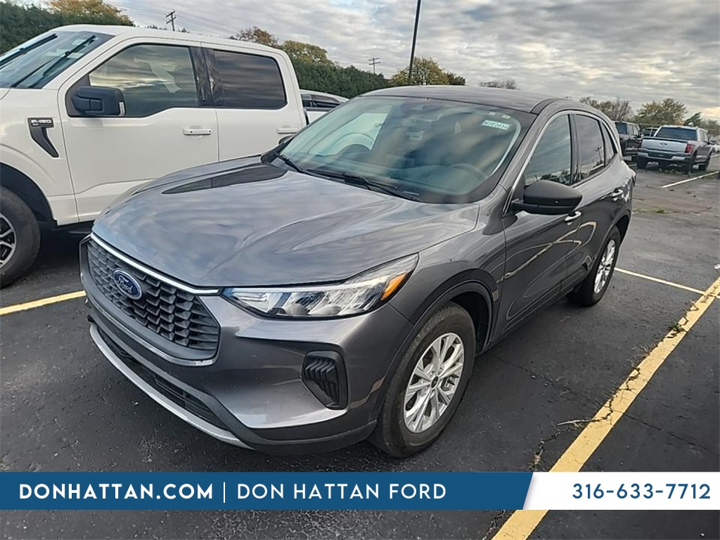2023 Ford Escape Active's photo