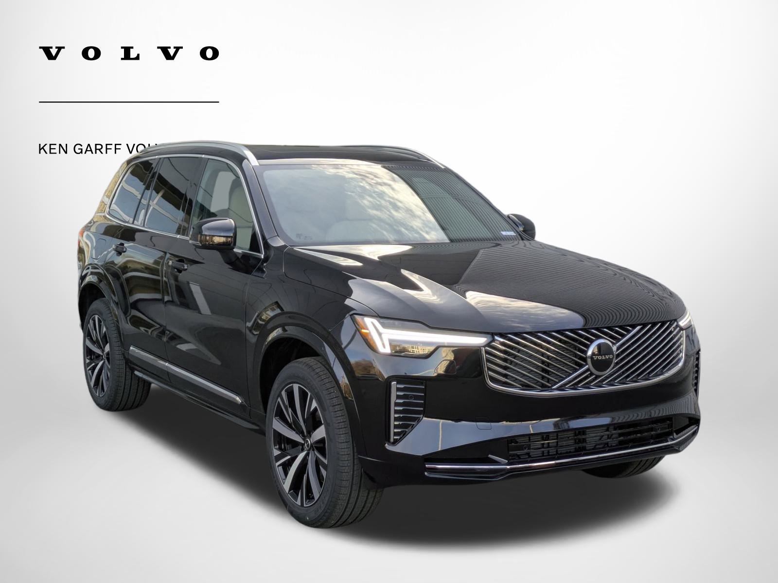2026 Volvo XC90 Core's photo