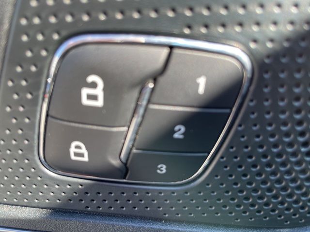 2024 Ford Edge Titanium photo 10