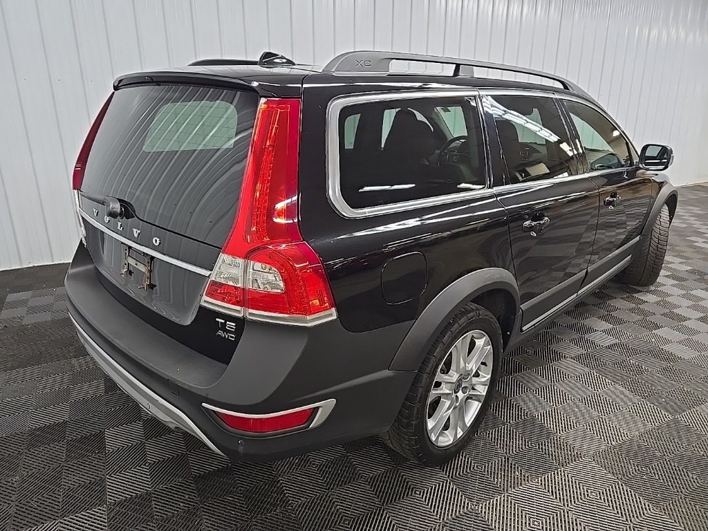 2016 Volvo XC70 T5 Premier photo 10