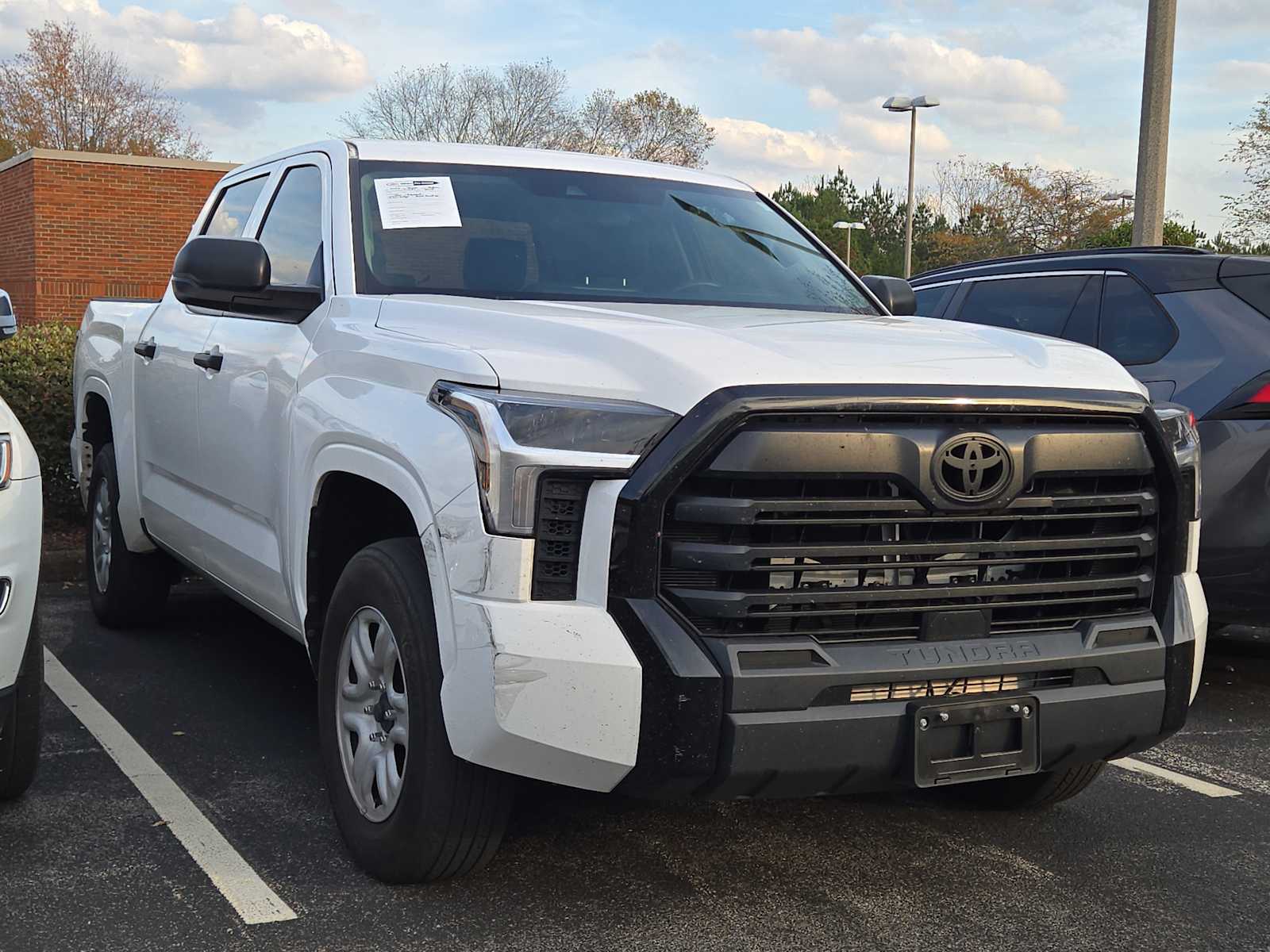 2023 Toyota Tundra SR's photo