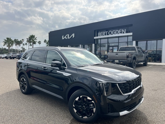 2026 Kia Sorento S's photo