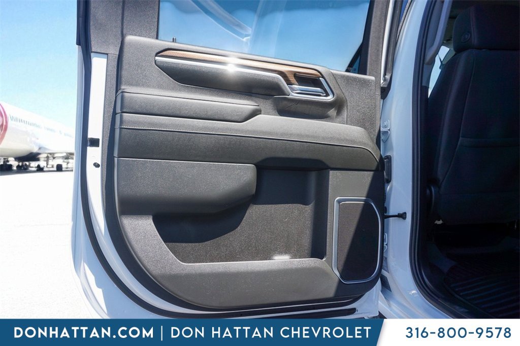 2024 Chevrolet Silverado 3500HD LT photo 20