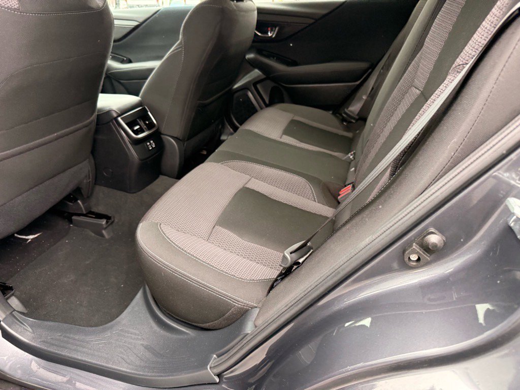 2024 Subaru Outback Premium photo 6