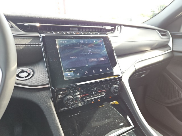 2024 Jeep Grand Cherokee Altitude X photo 27
