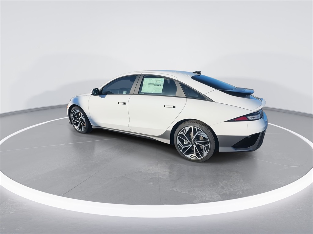 2025 Hyundai Ioniq 6 SEL photo 6