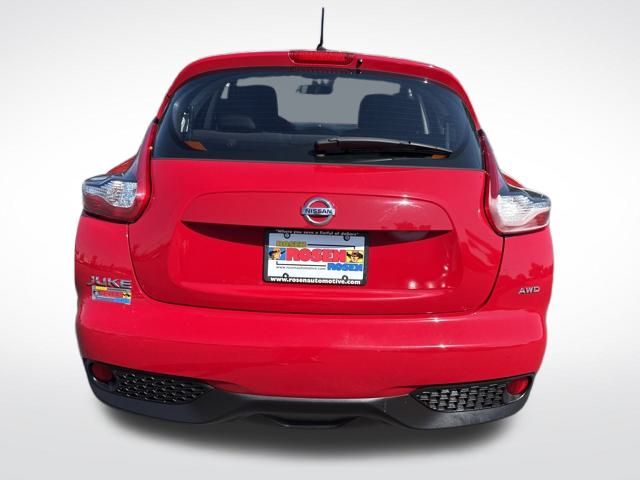 2016 Nissan Juke S photo 4