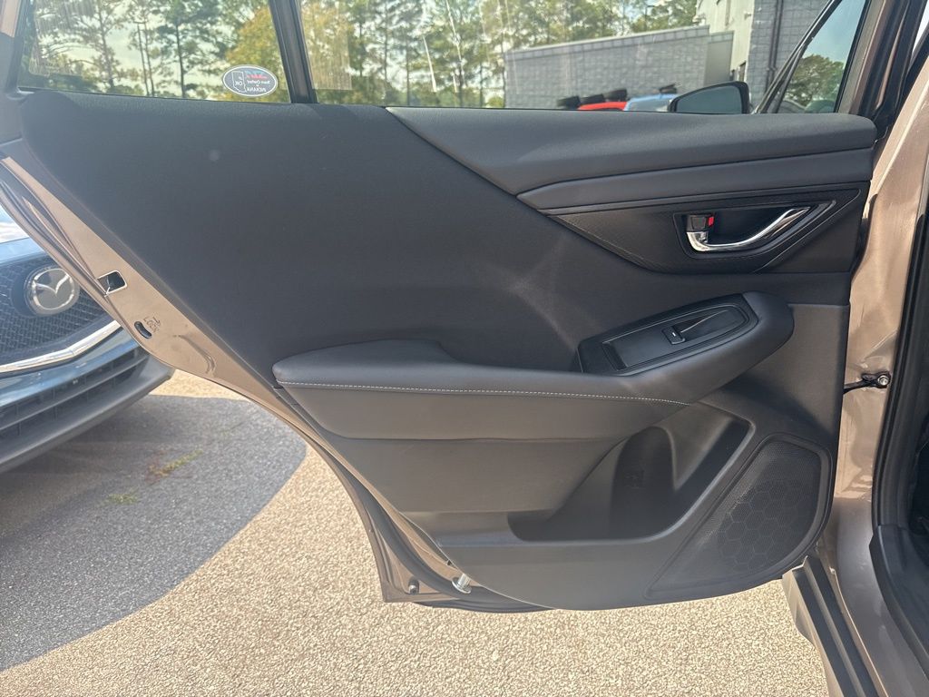 2024 Subaru Outback Premium photo 24