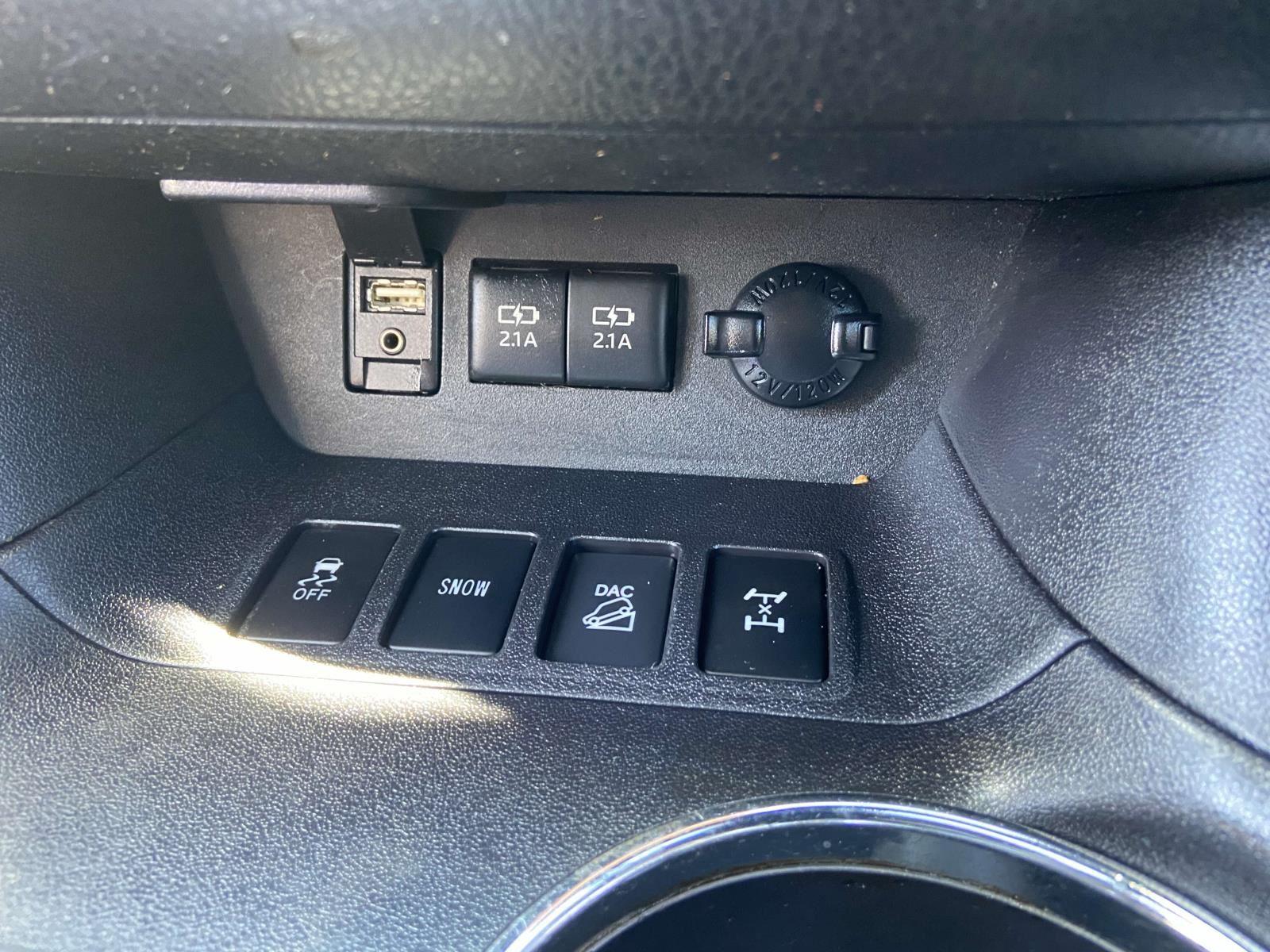 2017 Toyota Highlander XLE photo 15