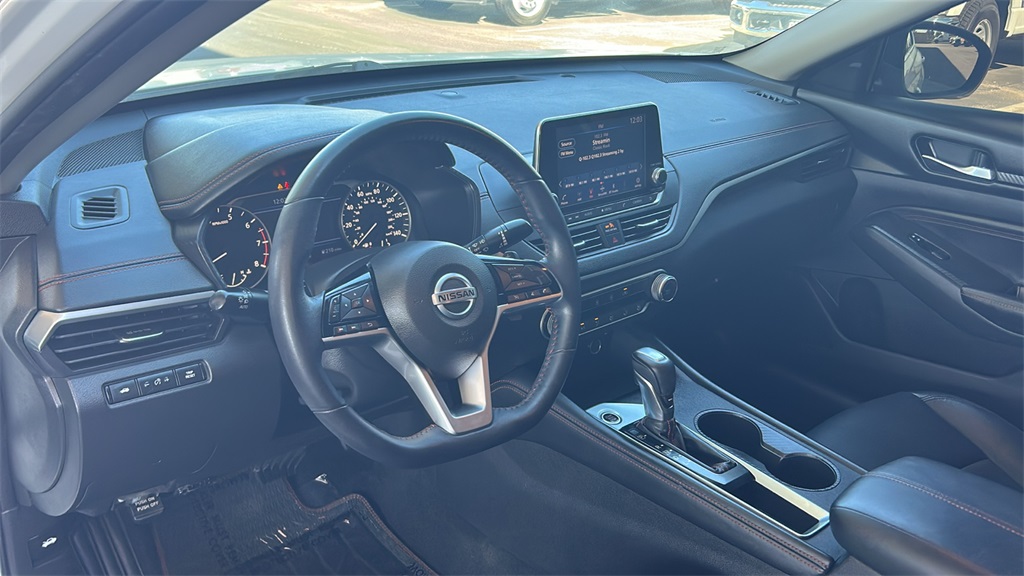 2020 Nissan Altima 2.5 SR photo 19
