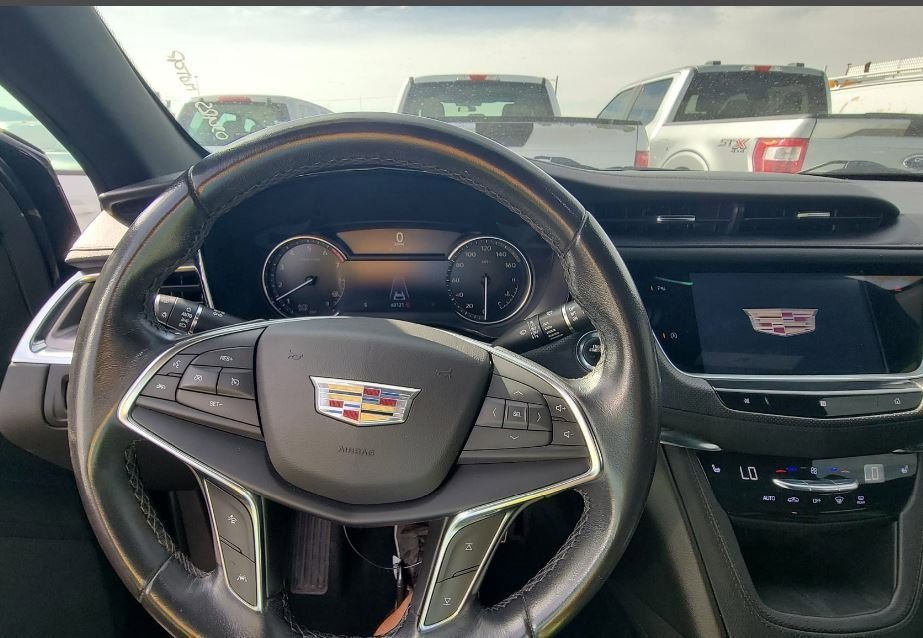 2021 Cadillac XT5 Luxury photo 8