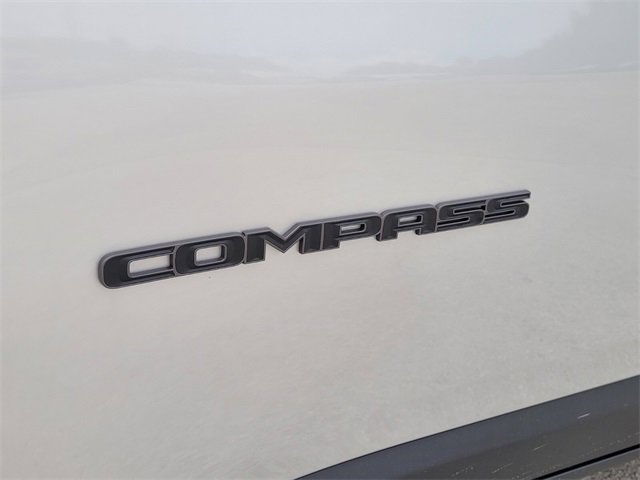 2026 Jeep Compass Limited Altitude photo 10